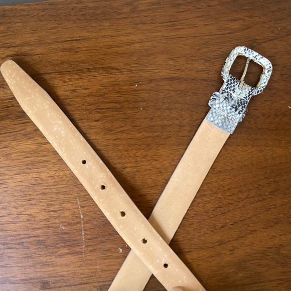 Talbots Calfskin Leather Belt Black Grey Snakeskin Look Medium - Picture 4 of 9